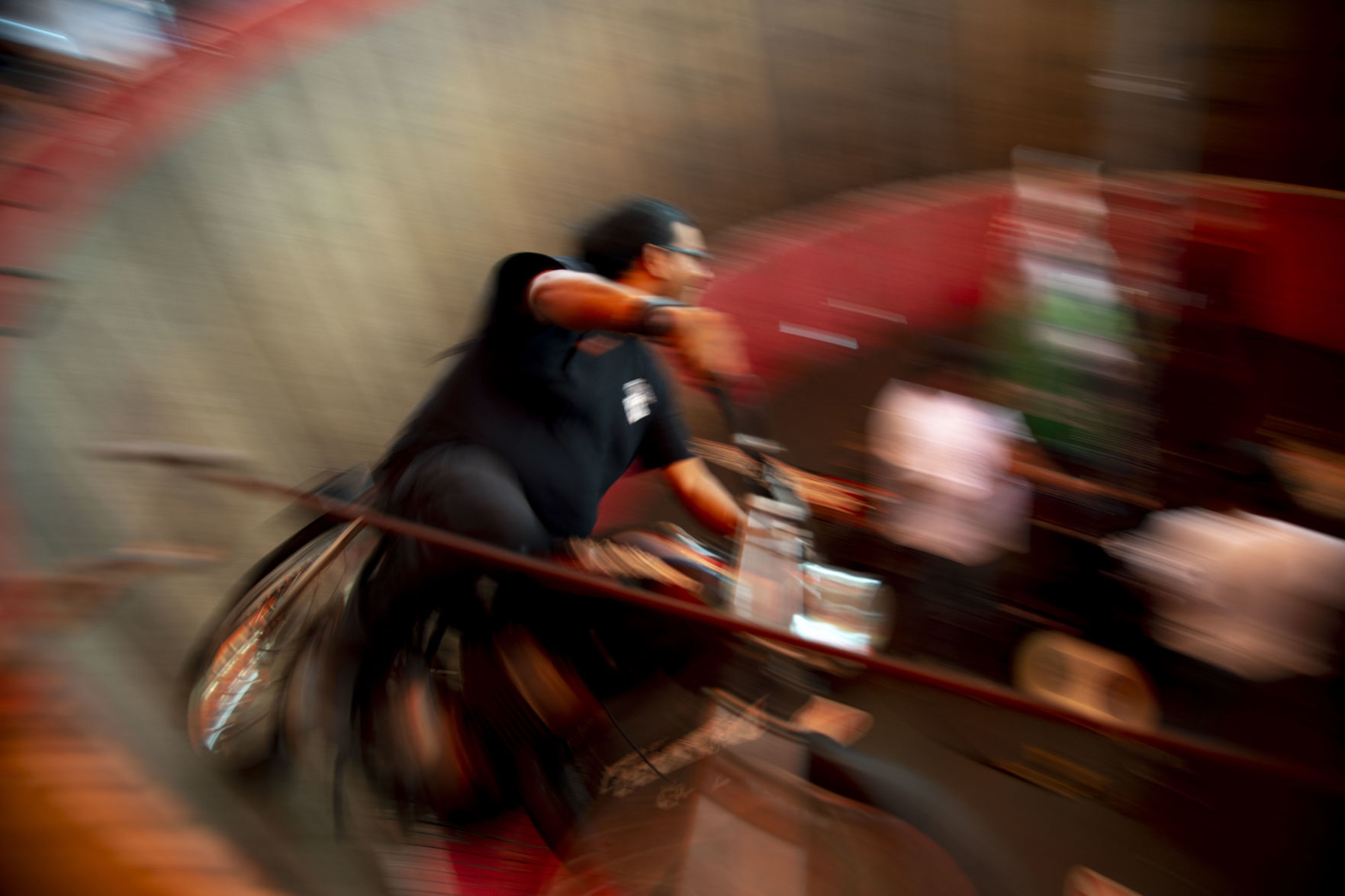 081021-wallofdeath-4.jpg